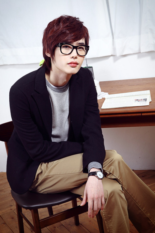 Lee Jong Suk - 이종석