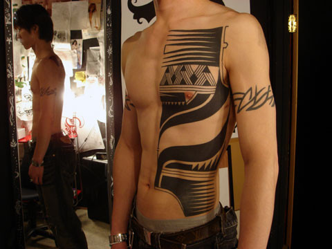  tribal chest piece body piece body chest muscle tattoo native 