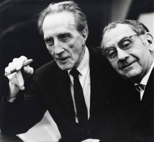 Marcel Duchamp and Man Ray, ca 1950 -by Naomi Savage
via rmn