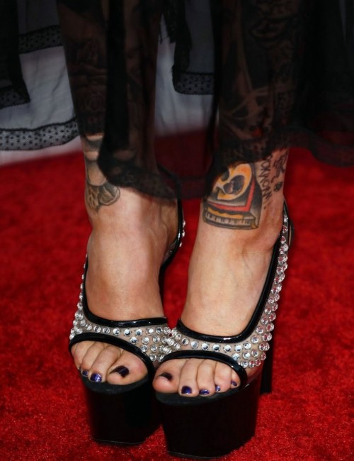  kat von d feet tattoos