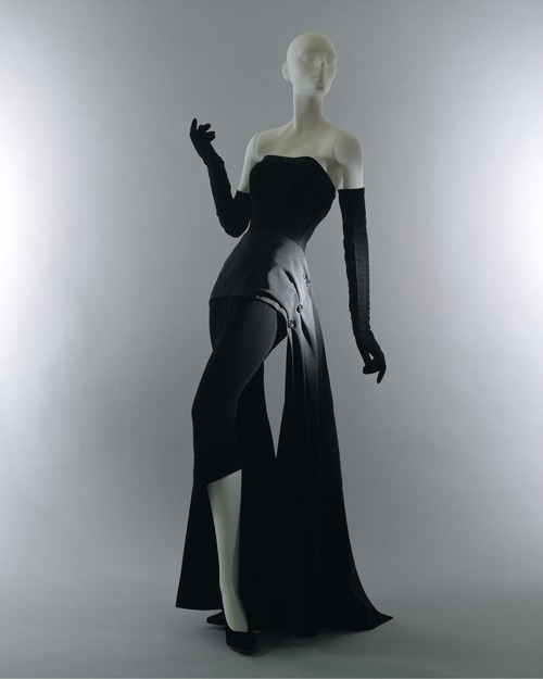 Christian Dior evening dress ca. 1949 via The Costume Institute of the Metropolitan Museum of Art