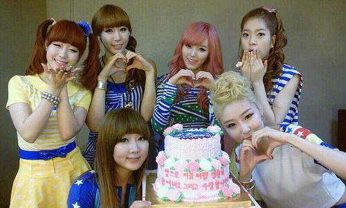 [110425] Ah Young&#8217;s me2day update.
&#8220;Hehe, this was from our 100th day celebration!  ^^!&#8221;