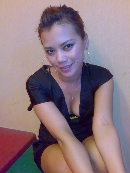 Download this Hot Indonesian Girls picture