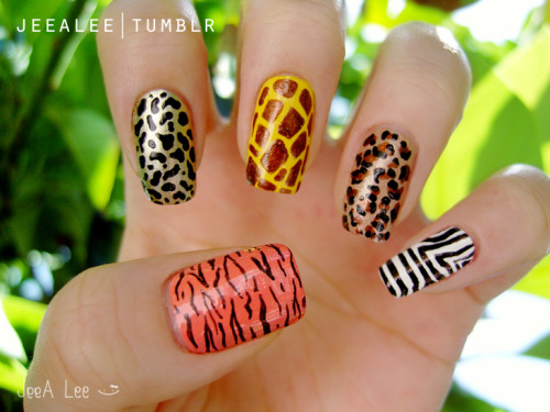 Animal Print Nails