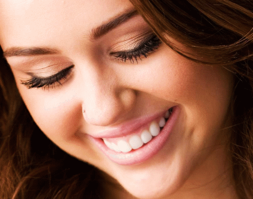 
“Você tem que sorrir sempre para a vida, mesmo nos piores dias”. (Miley Cyrus)
