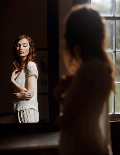 borboletasnajanela:  O espelho pode mentir, não mostra como você é por dentro. Demi Lovato 