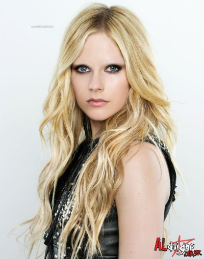 Avril Lavigne Eyebrows. Tags: avril lavigne