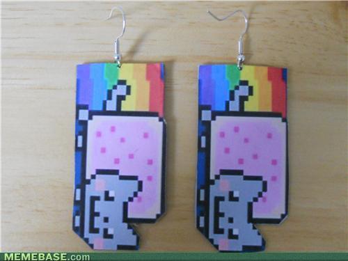 boldlygettingthere:

I want these or Finn’s Awesome Hat, and have been trawling eBay for both

:D