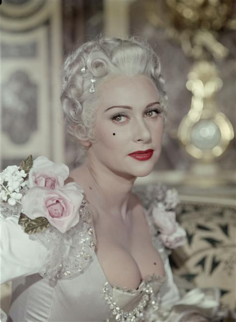 backtothefiveanddime Martine Carol dans Madame du Barry 1954 by Raymond