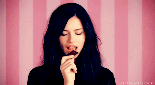 gabrielcezar:

No dia em que eu rejeitar chocolate, preocupe-se.

