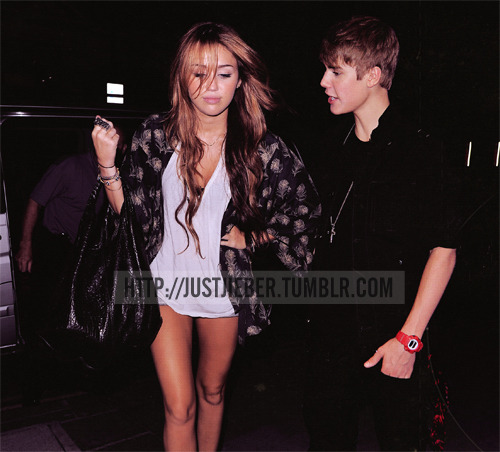 justjieber:  “You are my dream. There’s not a thing I won’t do.” 