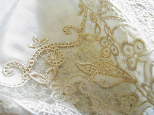 Spanish Lace boxed silk and lace antique wedding handkerchief