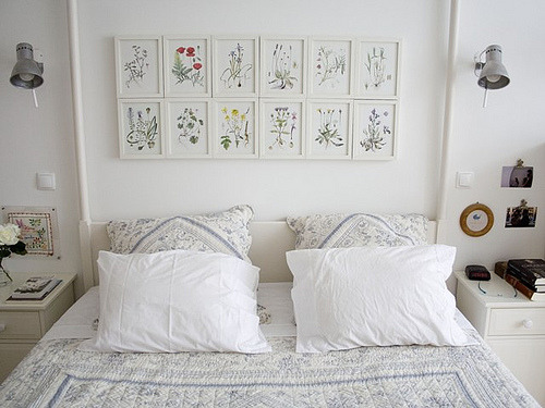 myidealhome: white bedroom (by Saídos da Concha)