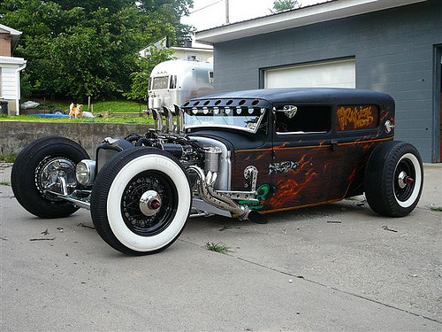 These are NOT ratrods to me but hotrods