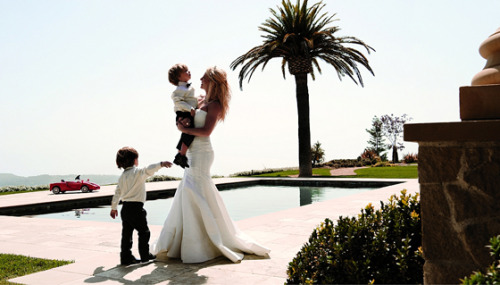 I would love to have a picture in my wedding day album with my kids.