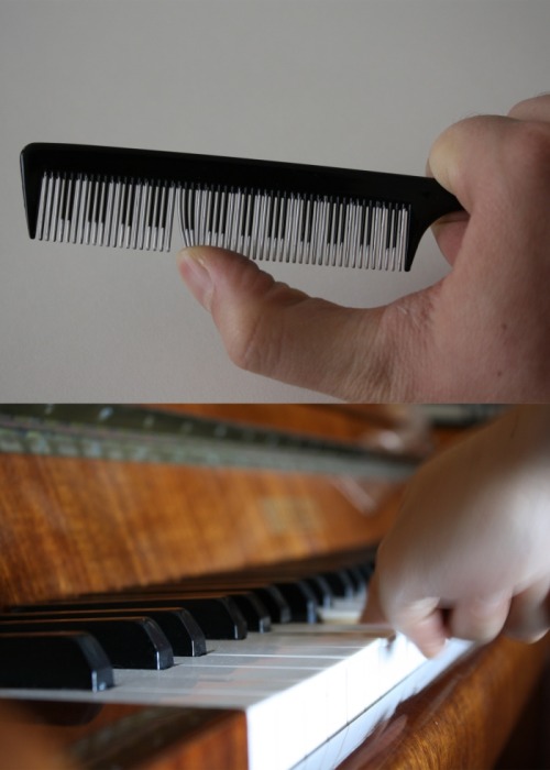 play the comb by Matteo Di Ciommo