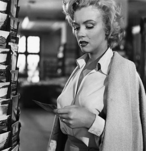 Marilyn Monroe in a scene from the 1953 movie Niagara