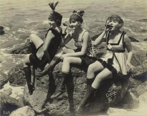 Flappers a.k.a. good time girls…