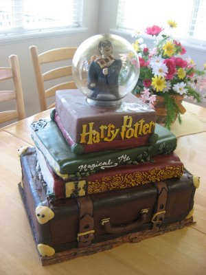 Harry Potter Birthday Cake on Grandsons Birthday Cakes Monday Nov Officers Cake Made For Wizards