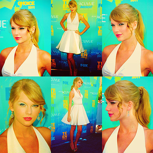 
Taylor Swift at the TCA’s 2011
