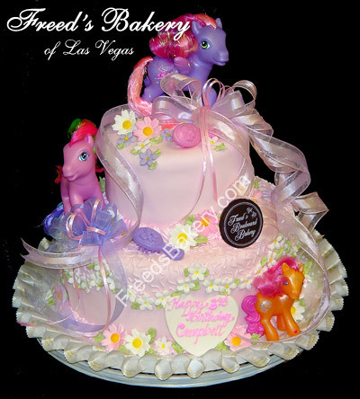 Rainbow Birthday Cake on My Little Pony Freed Does Awesome Shiz Cake Birthday Cake Pink