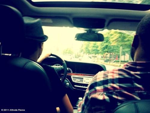 itsjustinandmiley:  “Kenny decided to let Justin drive, in the rain, and now we’re all nervous!” - Alfredo Flores 
