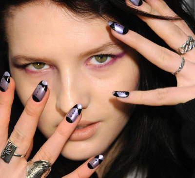These are pretty cute nails. Yup. (via Fall 2011 Nail Trends)