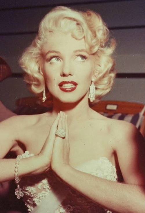 Marilyn Monroe hot as always Source aconversationoncool 