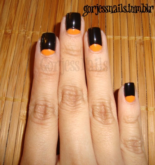 tags: gorjessnails nails nail art nail design half moon halloween nails