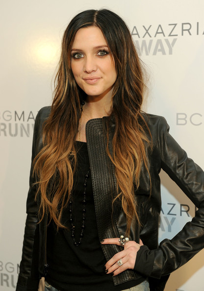 Ashlee Simpson Ombre Ashlee Simpson was one of the first to wear Ombr hair