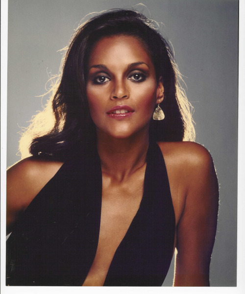 JAYNE KENNEDY Who Jayne Kennedy What Actress Model and Sportscaster When
