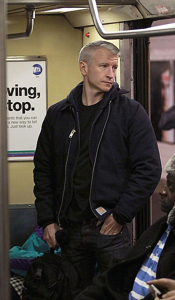 glitterandsmut:

fagglet:

bearwitnessunto:

celebritiesonthesubway:

Anderson Cooper (you silver fox, you) on the subway.MTA never looked so good. 

Oh, goddamnit, look at you
look at your face

omg it even says “top” behind him. #andersoncooperfanblog #toosexy #carharttsonwhitecollarworkers #whatever #domeanyway

Mmm I gotta start wearing deodorant and shit in case I run into dreamy Anderson Cooper on MARTA on my way to work.
