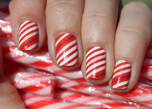thelooksforless:

manicure mondays at FabFatale.com - candy cane nails