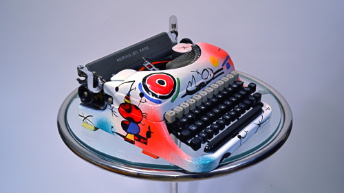 Kasbah Mod Artist Series’ Miro Typewriter; custom-painted for Kasbah Mod[ified] by Luis “Zimad” Lamboy.