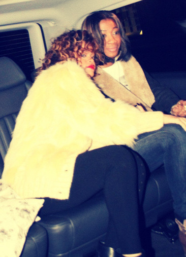 ohyeahriri:

aawwaw this pic is so cute…i just love it …
