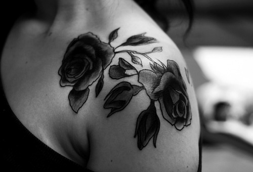 And a sexy shoulder tattoo like this yep one day rose shoulder tattoo