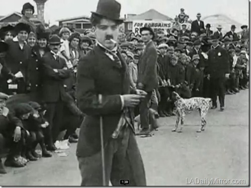 Charlie in Kid Auto Races c.1914
via LADailyMirror.com