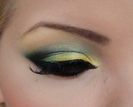 Makeup on Beauty Glamour Arabic Makeup Green Eye Shadow Makeup Fashion