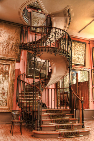 fuckyeahtravelinspirations:

Staircase at the Musée national Gustave Moreau in Paris, France
