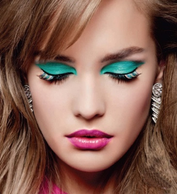 Makeup Deals on Teal Painted Eyes And Glorious Colored Lashes    I Generally Don   T