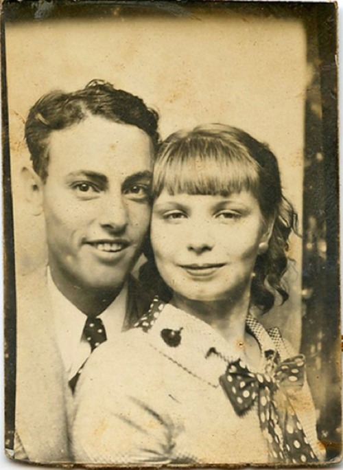 
Ray and Florence - Photo booth photo, 1934
