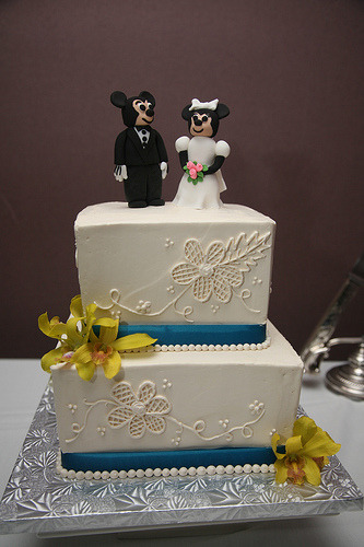 tagged as disney cakes disney cake wedding mickey mouse minnie mouse