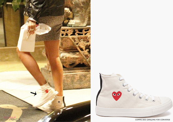 Continued post from HERE: Rihanna seen leaving Scarpetta restaurant in Beverly Hills in a pair of Converse designed by comme des garcons available from SSENSE for $100.00.
Thanks @soliloquygir&#160;!