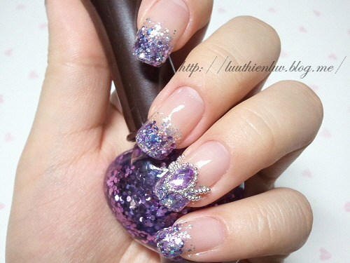 purple glitter nailart click through for tutorial (in my korean blog)