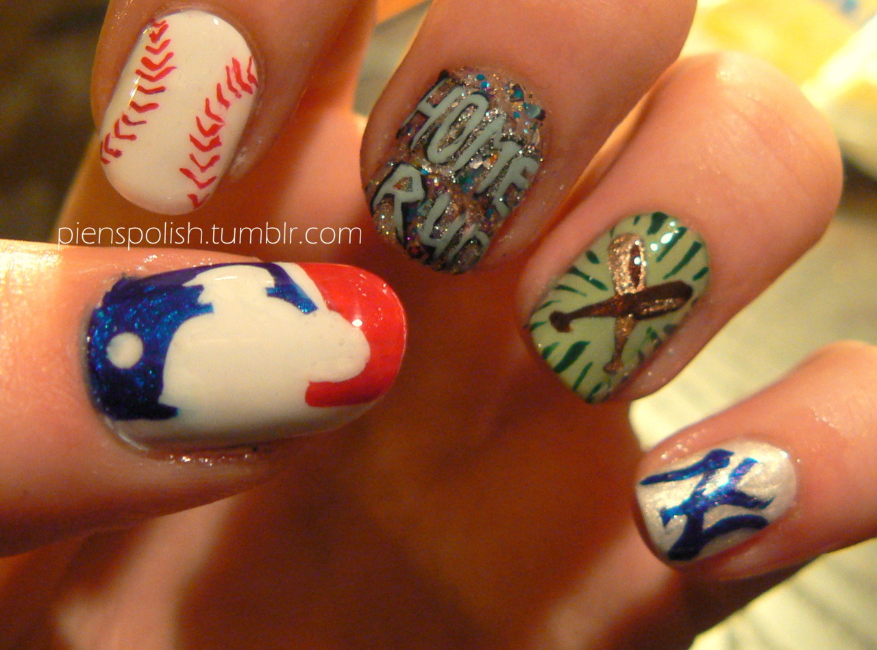 Baseball nails! 4:04pm  URL: http://tmblr.co/Z6eyawH4wrfU