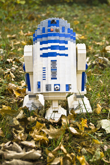 R2-D2 photography by Adam Montgomery
