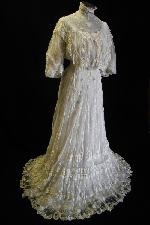 Wedding dress 1906 From the Emily Reynolds Historic Costume Collection