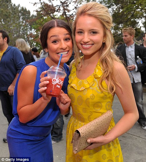 Lea Michele 20 day Challenge Day 3 fave picture of Lea with Dianna