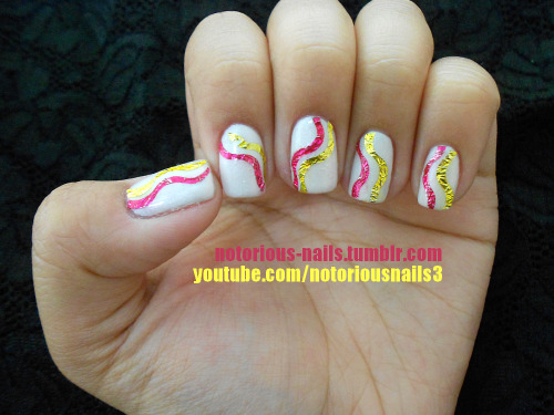 Foil Candy Wrapper nails! I was looking through some nail blogs on blogspot