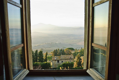 
Pienza Hotel View, Tuscany | by © J. Richards Photography | via evysinspirations
